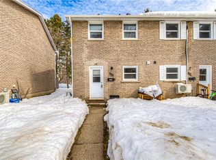 160 Westcourt Pl, Waterloo, ON N2L2R7