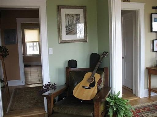 Den/Dining room