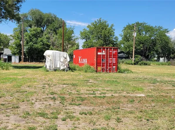 406 E 2nd St., Julesburg, CO 80737