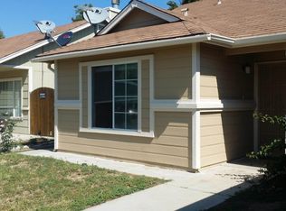 2216 Laguna Way, Los Banos, CA 93635