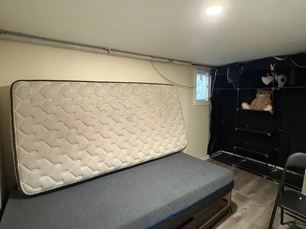 377 Elm Ave #1, Windsor, ON N9A 5H2