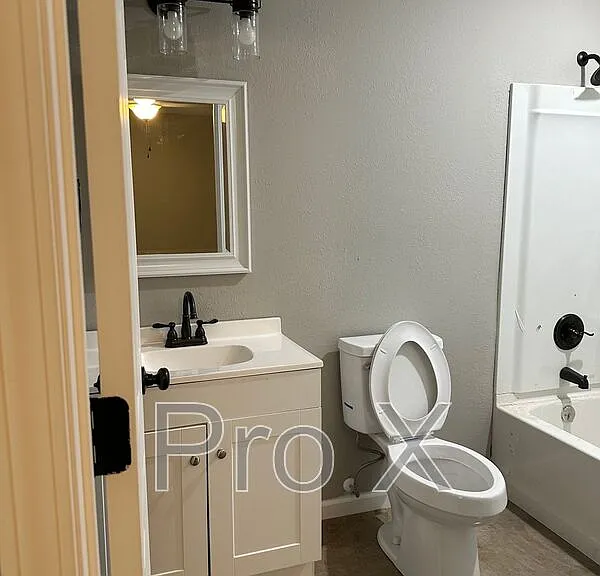 206 N Wall Ave — Photo 19
