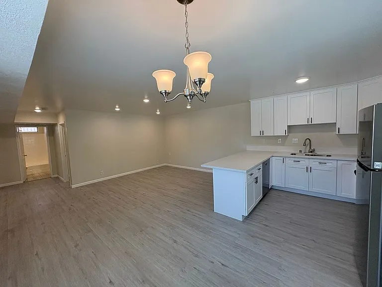 11555 Archwood St #A — Photo 6