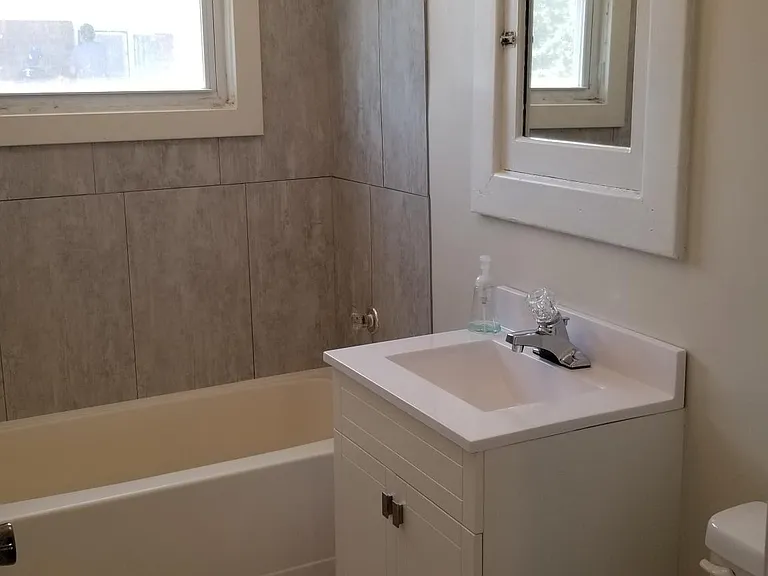 4830 S 22nd St — Photo 13