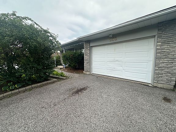 2nd image of 252 Keewatin St S