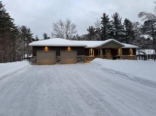 1025 Tower Cres, Gravenhurst, ON P0E1G0