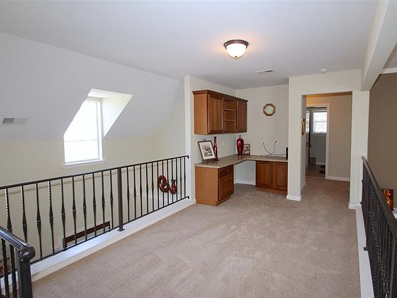 4th image of 10011 Bowmore Dr
