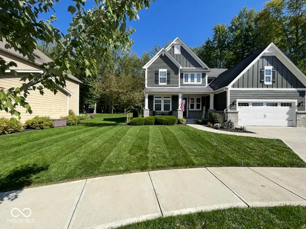 3243 Red Fox Trl, Columbus, IN 47201