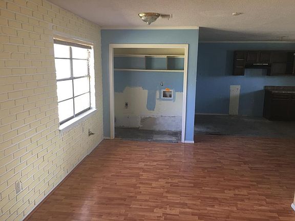 5th image of 5580 Karen Dr