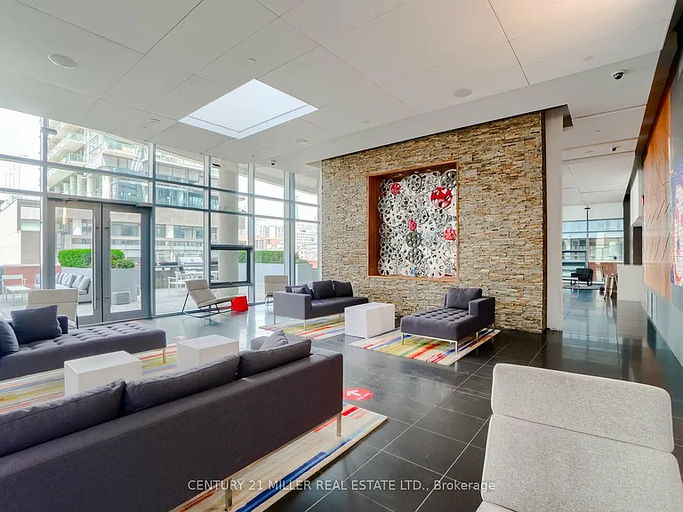 21 Widmer St #3101 — Photo 5