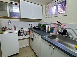 588 78th St #1R, Brooklyn, NY 11209