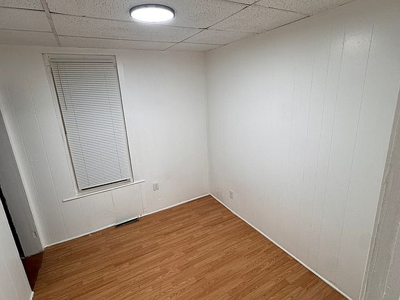4th image of 1106 Lenox Ave APT 1