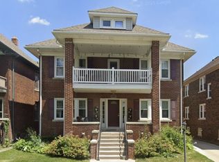 1026 Lakepointe St APT 1, Grosse Pointe, MI 48230