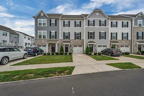 7 Hamilton Ct Photo 1