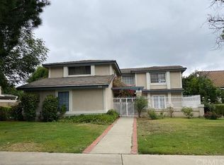 316 E Dunbarton Pl, Claremont, CA 91711