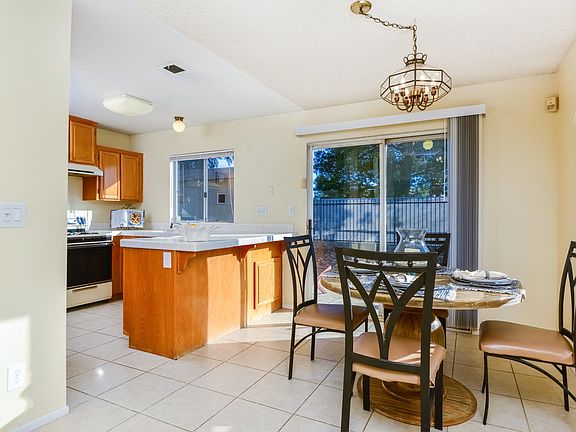 5th image of 39940 Temecky Way