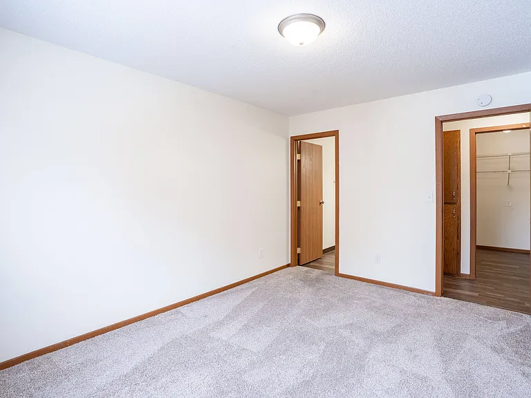 Fargo, ND Westwood Estates | 21B | Bedroom