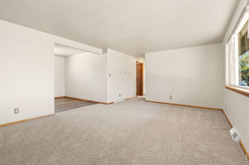 3324 Sheridan Ave
