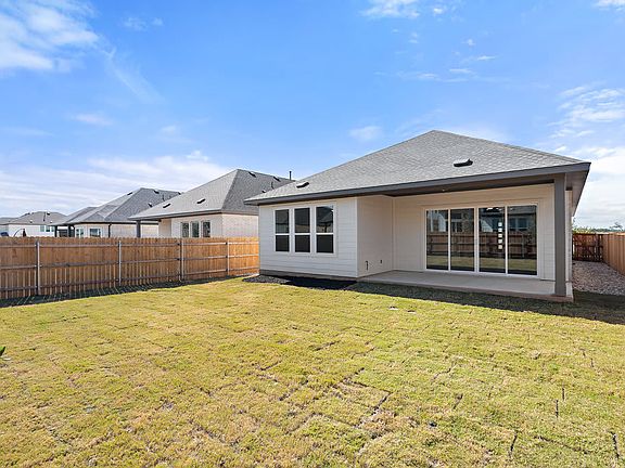 1023 North Roger Hanks Parkway