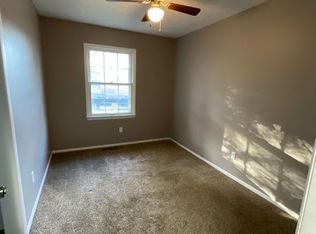 224 N Meadowview Ave, Springfield, MO 65802