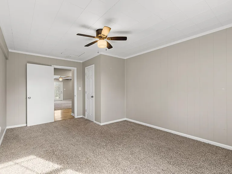 629 Ed Davis Rd — Photo 28