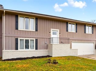 9924 Pebble Beach Cv, Aurora, OH 44202