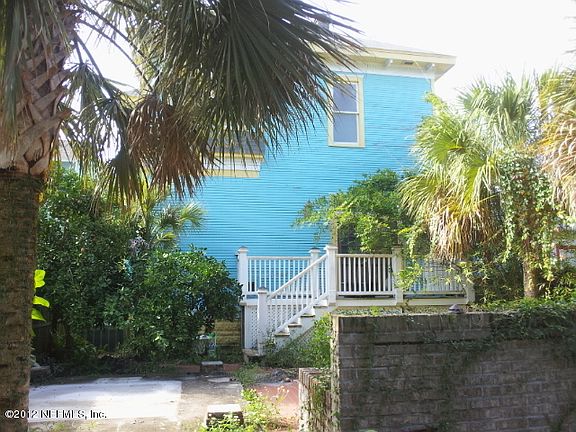 2nd image of 1449 Pearl Street N