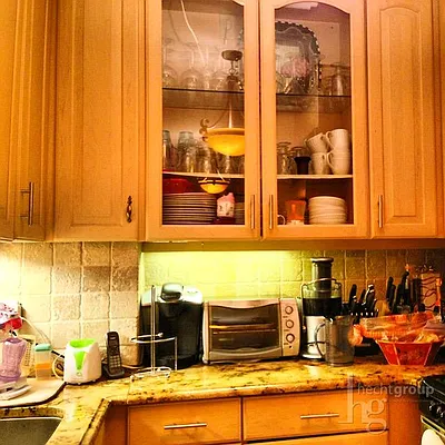 Rented by Hecht Group | media 4