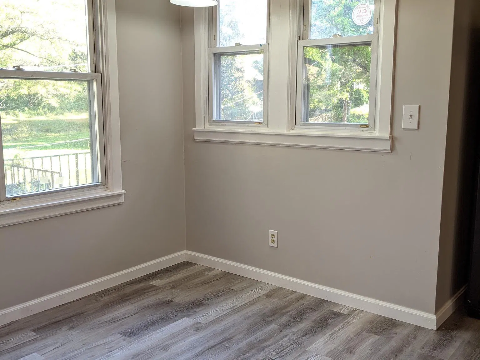 7 bed, 2574 sqft, $3,495 — Photo 3