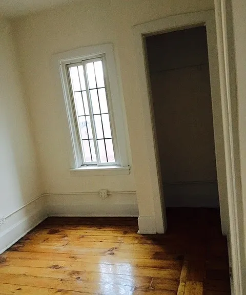 2409-11 S Hoyne Ave #203 — Photo 3