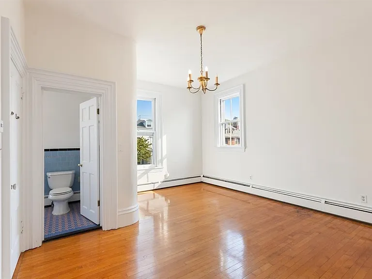 79 Prospect St #2 — Photo 6