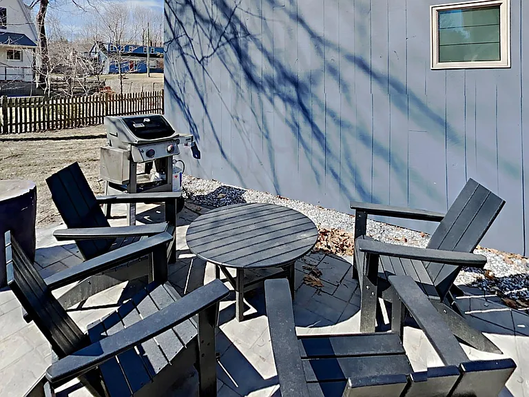15 Bates St — Photo 13