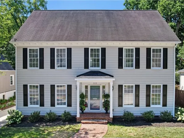 609 Chancery Pl, Greensboro, NC 27408