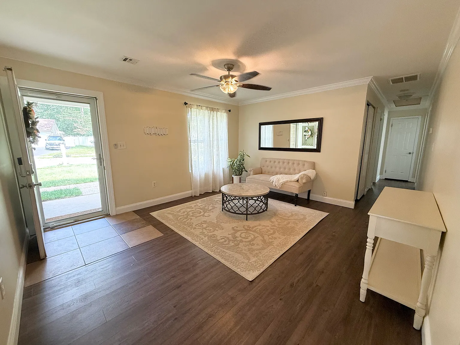 3 bed, 1478 sqft, $3,000 — Photo 4