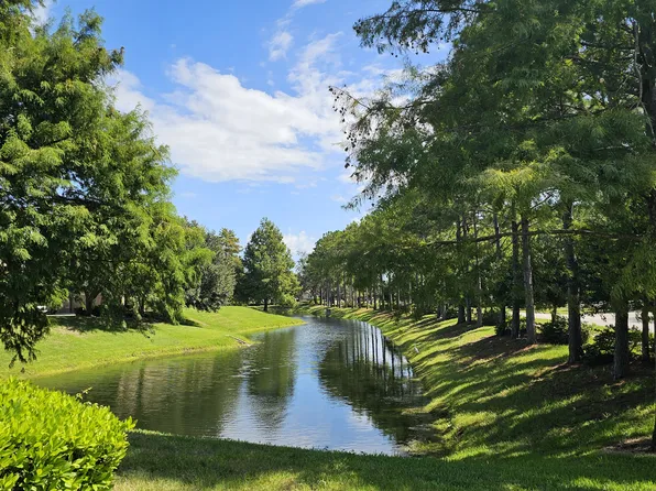 12301 Kernan Forest Blvd, Jacksonville, FL