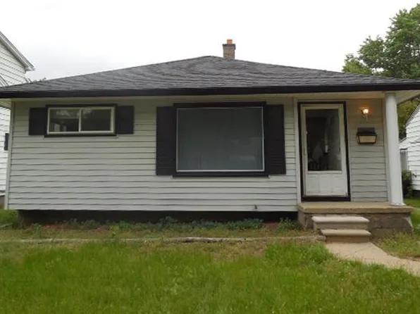 25554 Andover Dr, Dearborn Heights, MI 48125