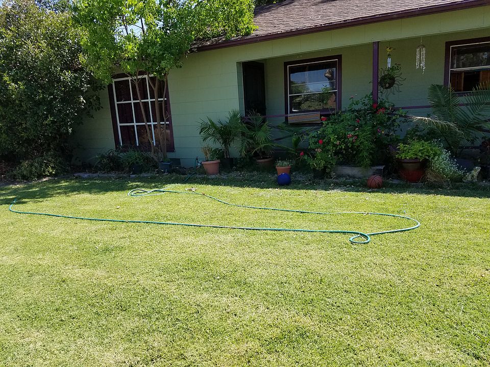 2nd image of 725 Linda Vista Way
