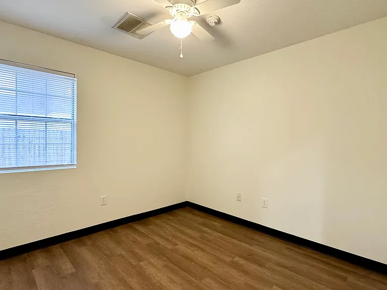 1144 N Hazel St #1 — Photo 9