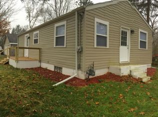 19450 Brick Rd, South Bend, IN 46637