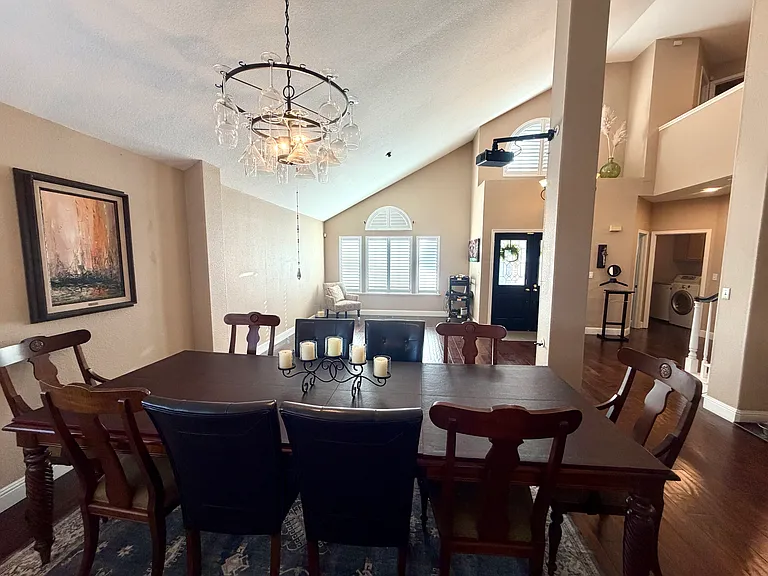 2205 Prestwick Dr — Photo 16