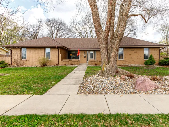 1330 Northwestern Ave, Ames, IA 50010