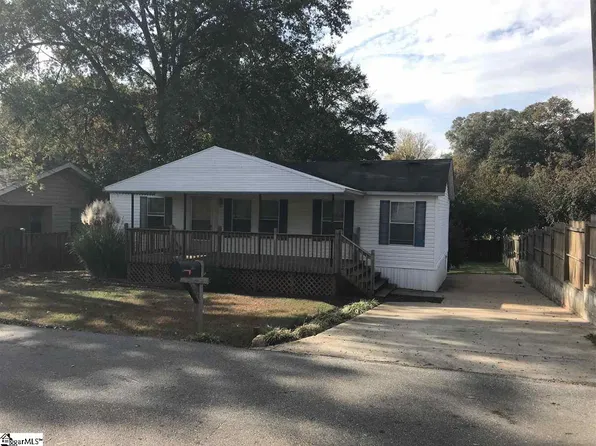 107 Bailey St, Greenville, SC 29609