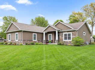 16750 Brick Rd, Granger, IN 46530