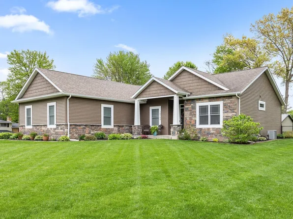 16750 Brick Rd, Granger, IN 46530