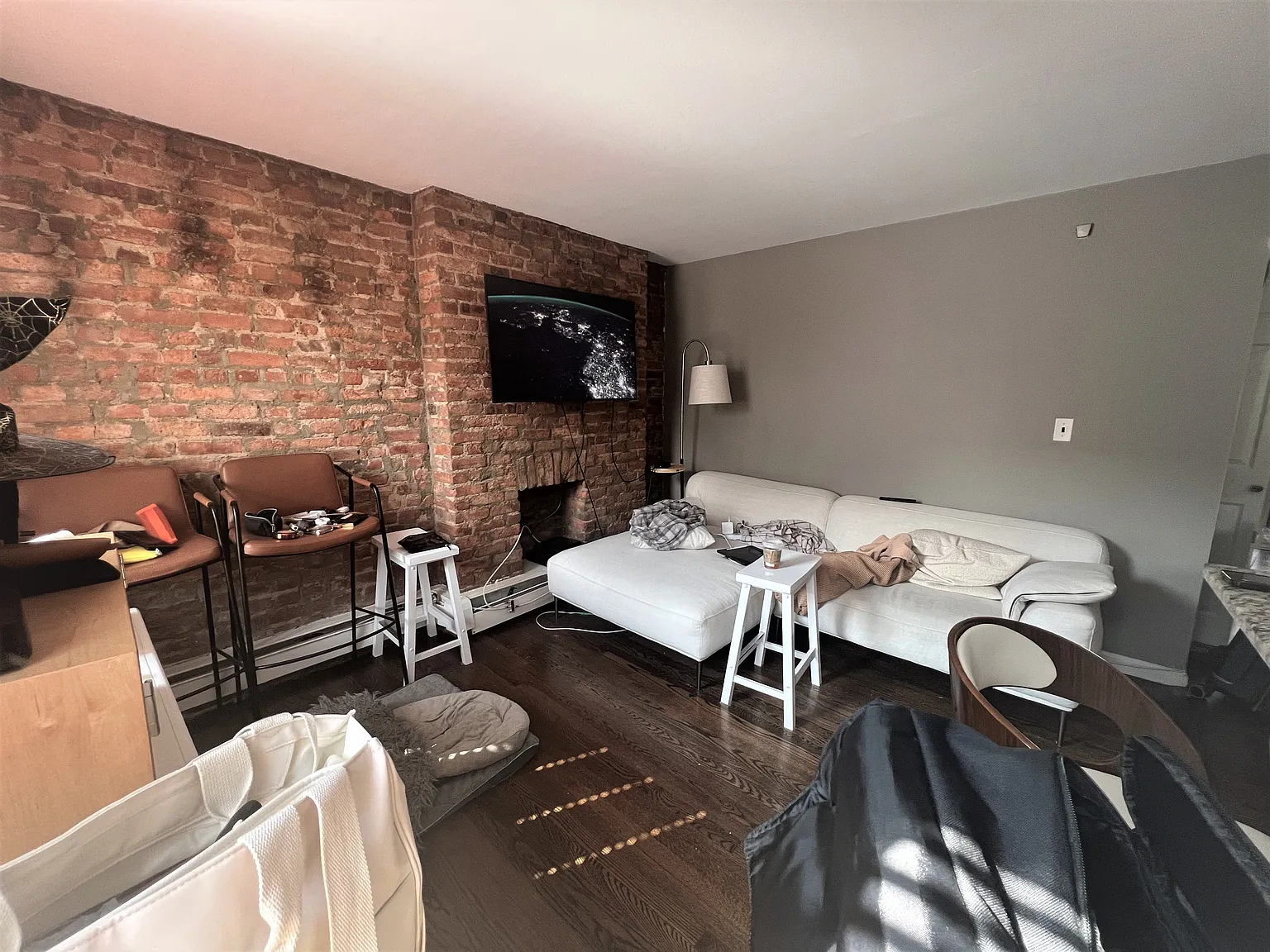 2 bed, $3,400 — Photo 3