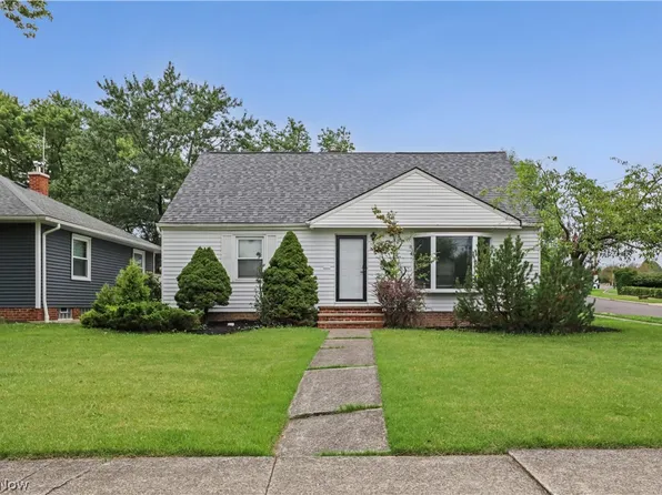 7146 W Parkview Dr, Parma, OH 44134