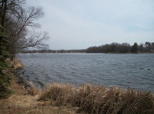 252 Magnor Lake Court, Clayton, WI 54004