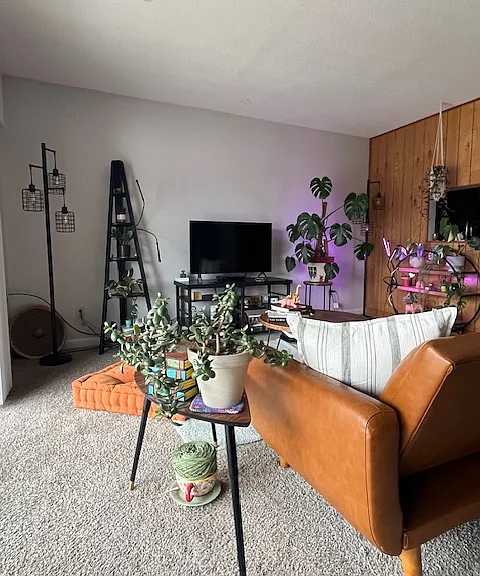 924 Oakcrest St #D — Photo 5