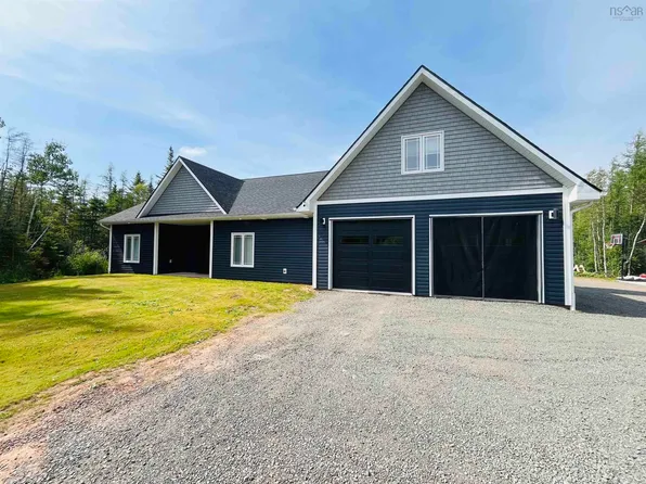 27 Molly Ln, Cumberland, NS B4H 3Y1