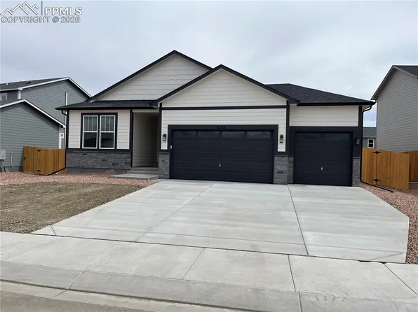 9133 Golden Buffs Dr, Colorado Springs, CO 80925